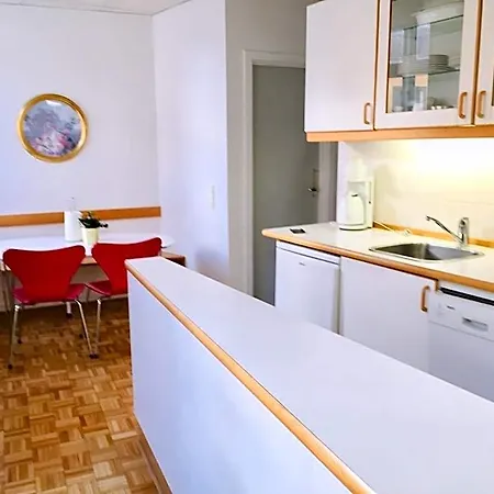 City Hotel Apartments 3*