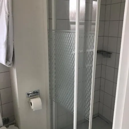City Hotel Apartments מלון דירות 3*