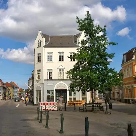 City Hotel Apartments Lägenhetshotell Odense